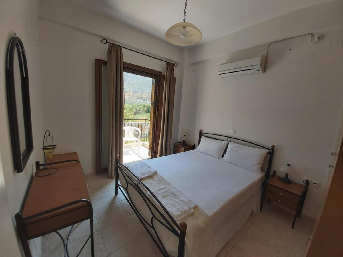 Domaine Papakonstantis Apartments To Let 斯科达利昂 外观 照片