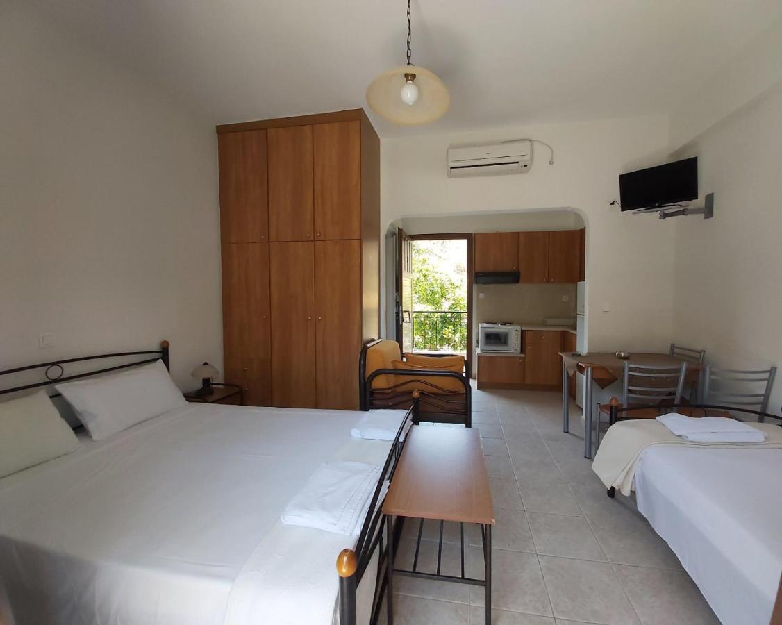 Domaine Papakonstantis Apartments To Let 斯科达利昂 外观 照片