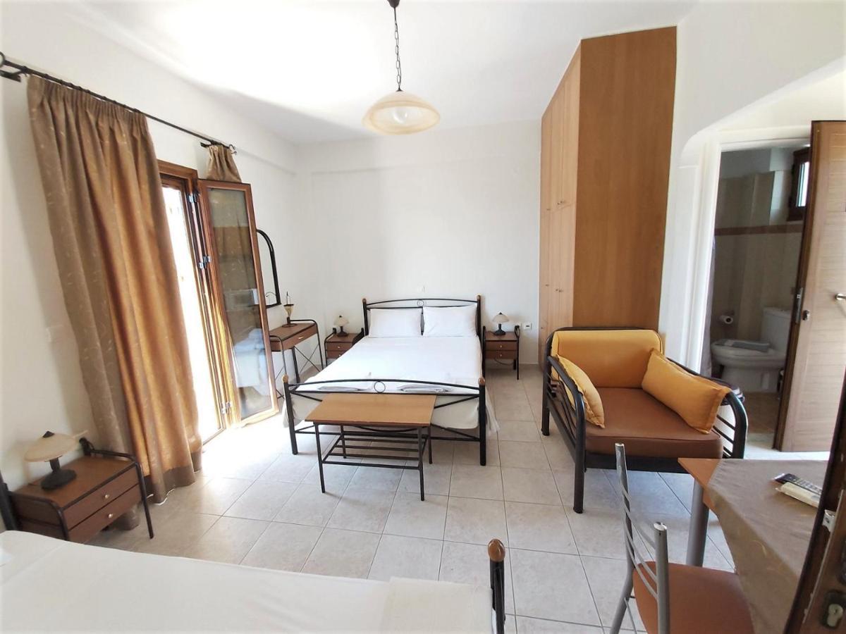Domaine Papakonstantis Apartments To Let 斯科达利昂 外观 照片