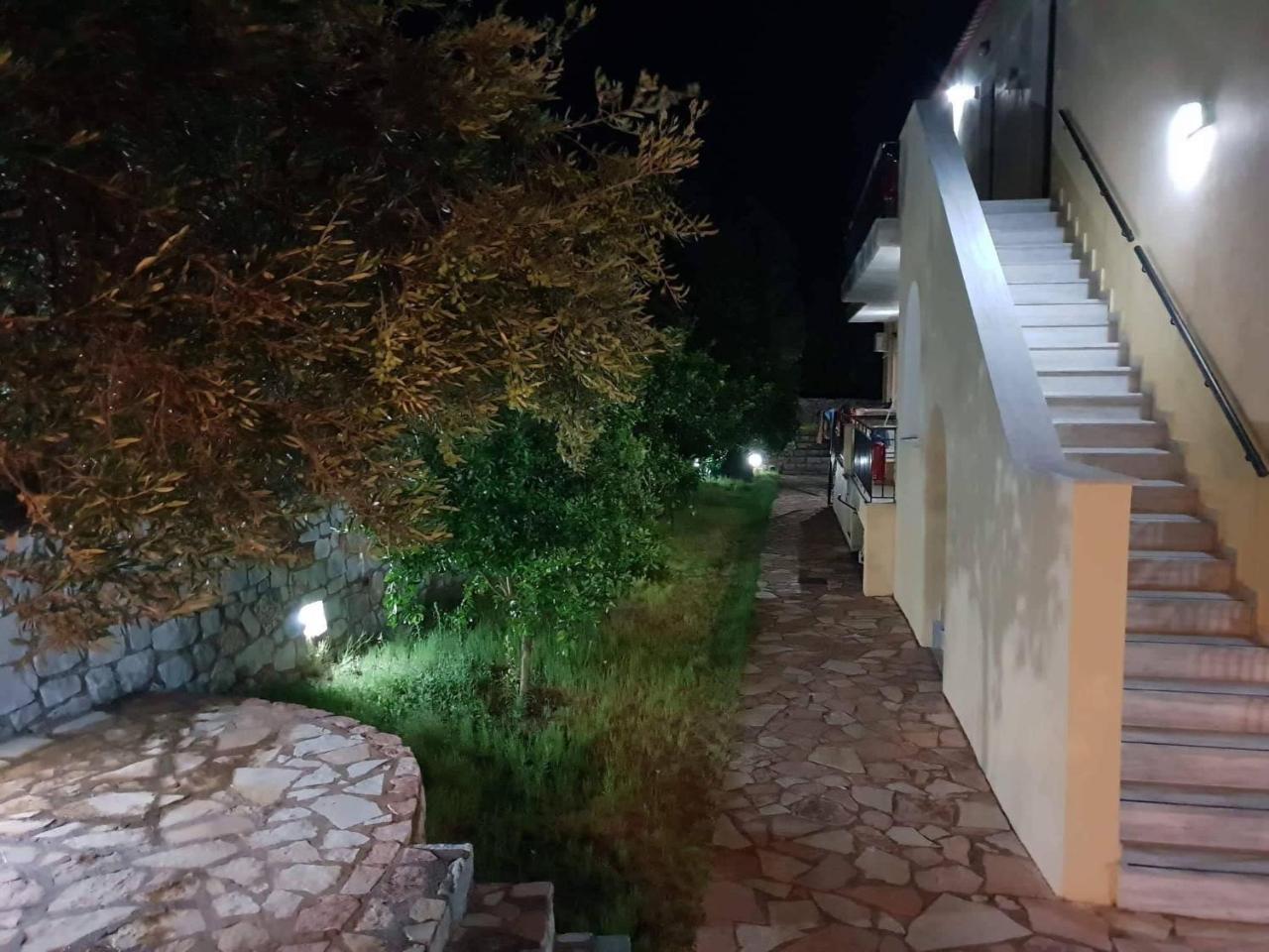 Domaine Papakonstantis Apartments To Let 斯科达利昂 外观 照片